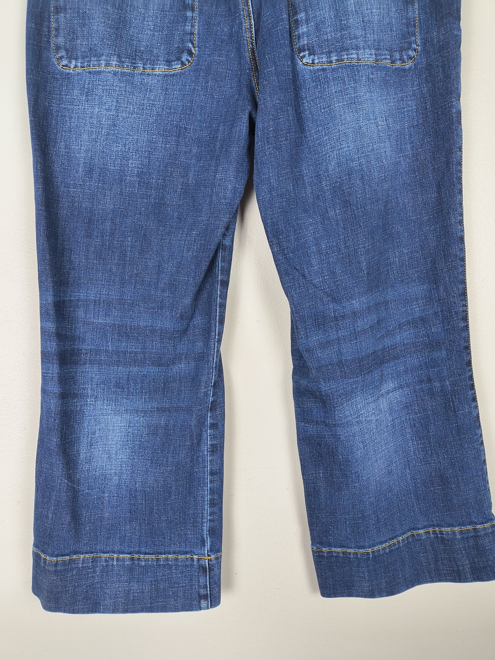 Cabi Lido Crop Jeans Women's 12 Blue Denim Wide Leg Pockets Stretch Mid Rise - Picture 7 of 9